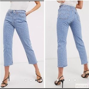 Levi’s Wedgie Straight Leopard Jeans